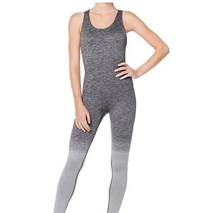 LULULEMON -Grey Balance & Resist Onsie SIZE 8